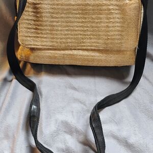 Elegant Tan Shoulder Bag